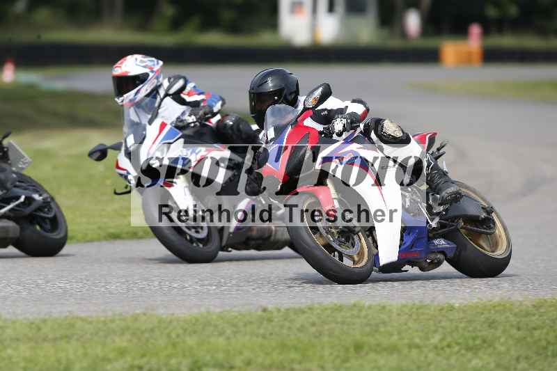 Archiv-2025/41 06.08.2025 FREERIDE Training ADR/Gruppe B/team